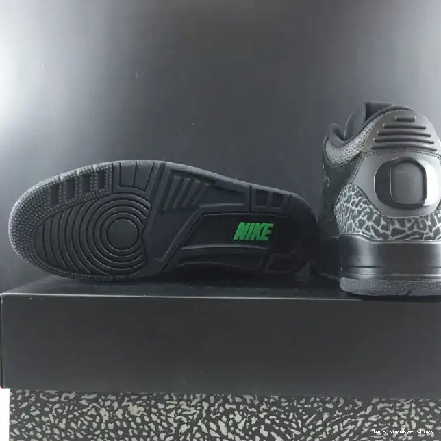 Reps LUCY Duck Retro Oregon Jordan Air AJ3-902027 3 0508